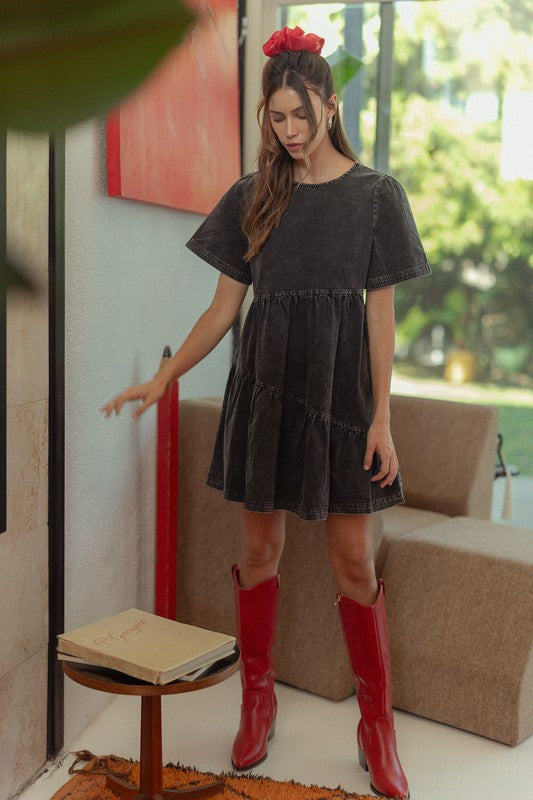 Mineral Washed Round Neck Short Sleeve Denim Dress